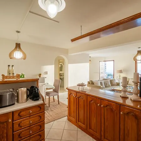 Andreas Sunset House Apartment *