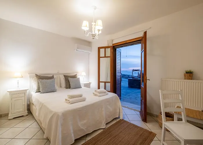 Andreas Sunset House Apartamento